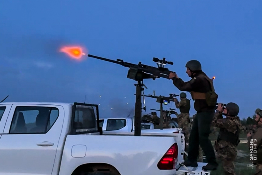 Нічні тренування мобільних вогневих груп